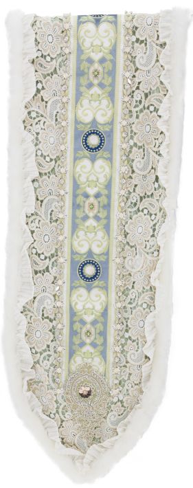 Classic table Runner - 8 Feet