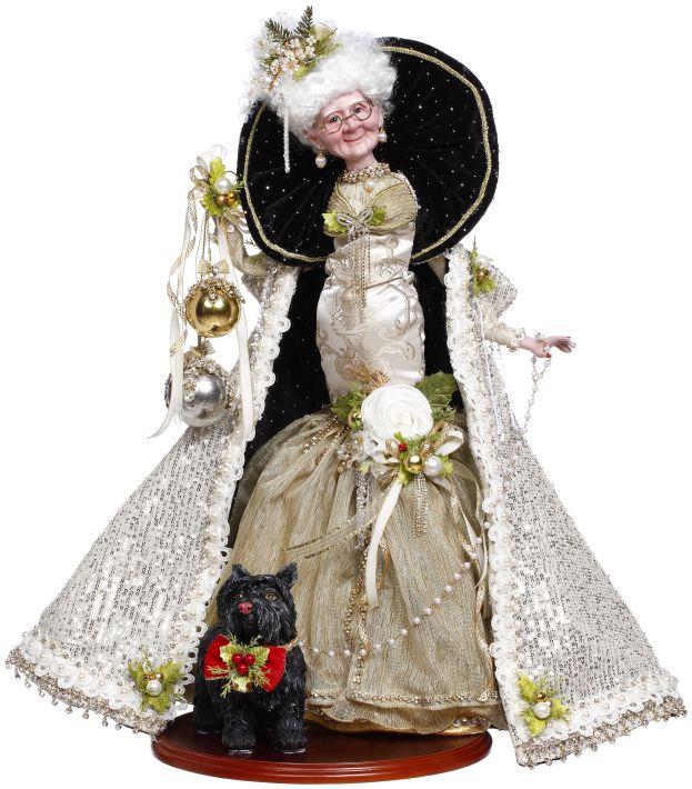 Mrs.Claus the Queen of Christmas -