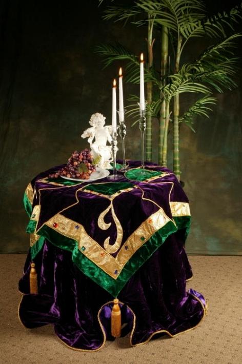 Tablecloth Round, Purple - 90 Inches